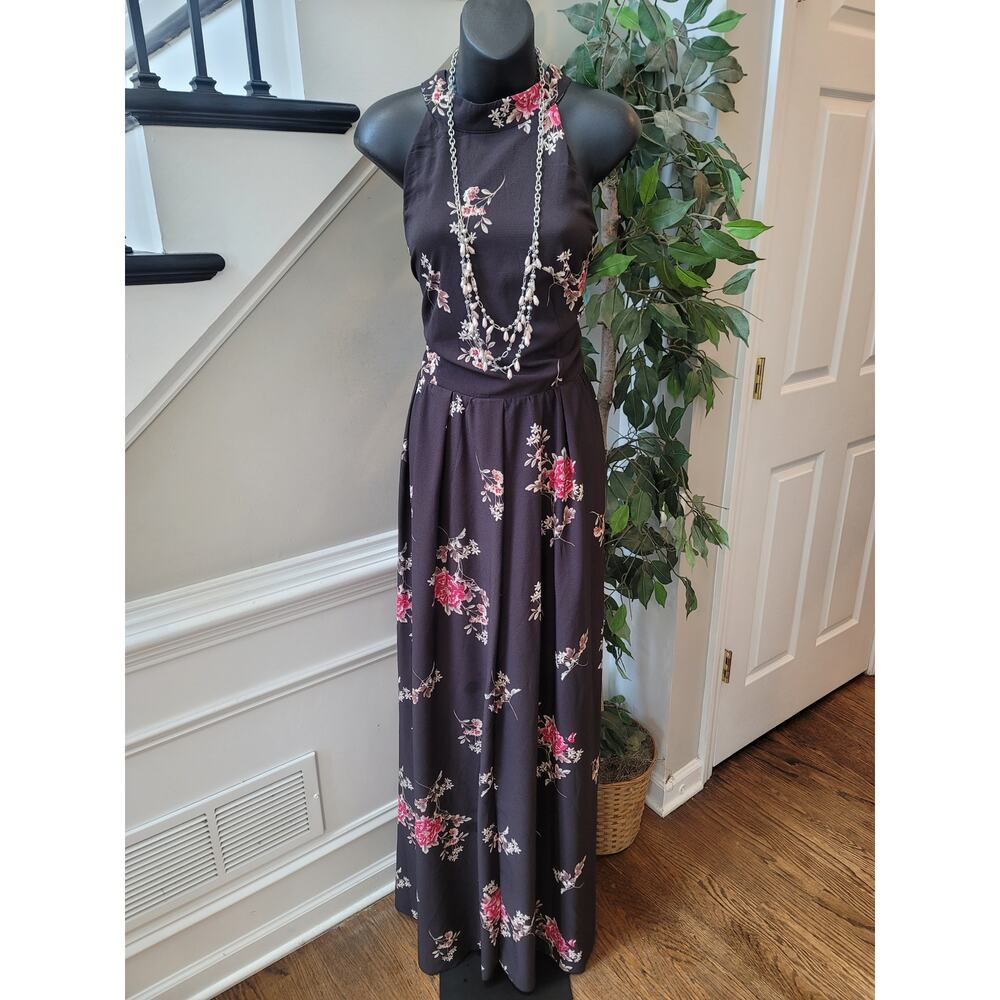 Xtaren Maxi Dress Women 1X Black Floral Halter Neck Pleated Waist Party/Cocktail